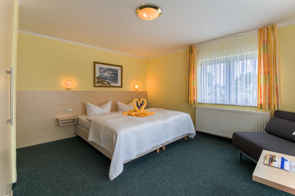 Pension Erdmann - Hotel Garni Heringsdorf  Eksteriør bilde